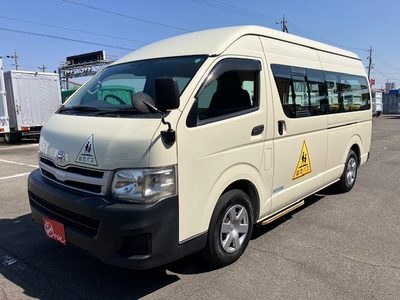 ハイエースコミューターの中古車