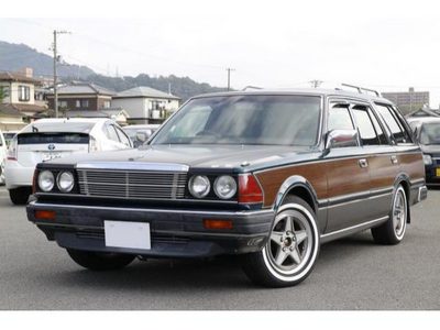 セドリックワゴンの中古車