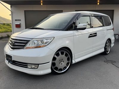 エリシオン　プレステージの中古車