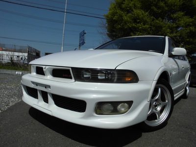 レグナムの中古車