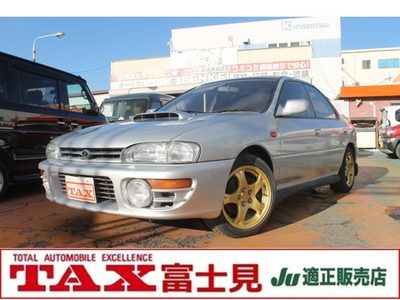 インプレッサ　セダンの中古車