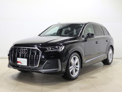 Ｑ７の中古車