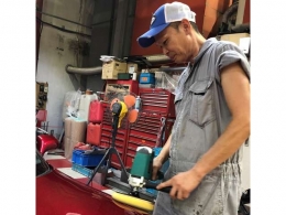 スタッフ写真4