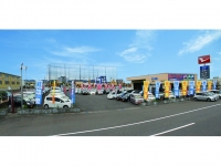 （有）東自動車商会　本社カーハウス