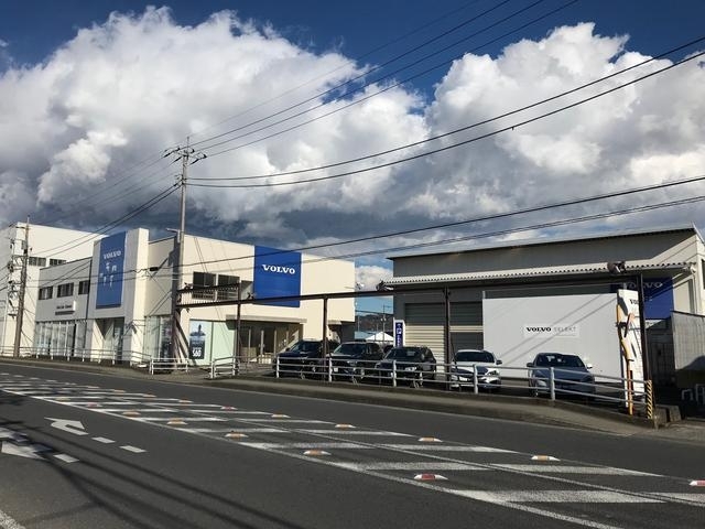 ネクステージ　ボルボカーズ小田原