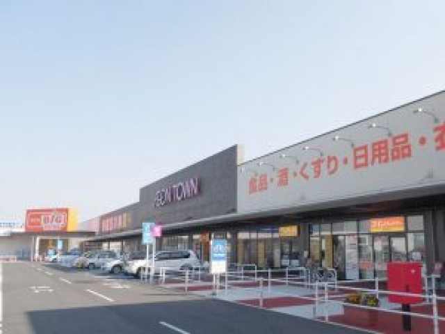 タックス本部　イオンタウン湖南店